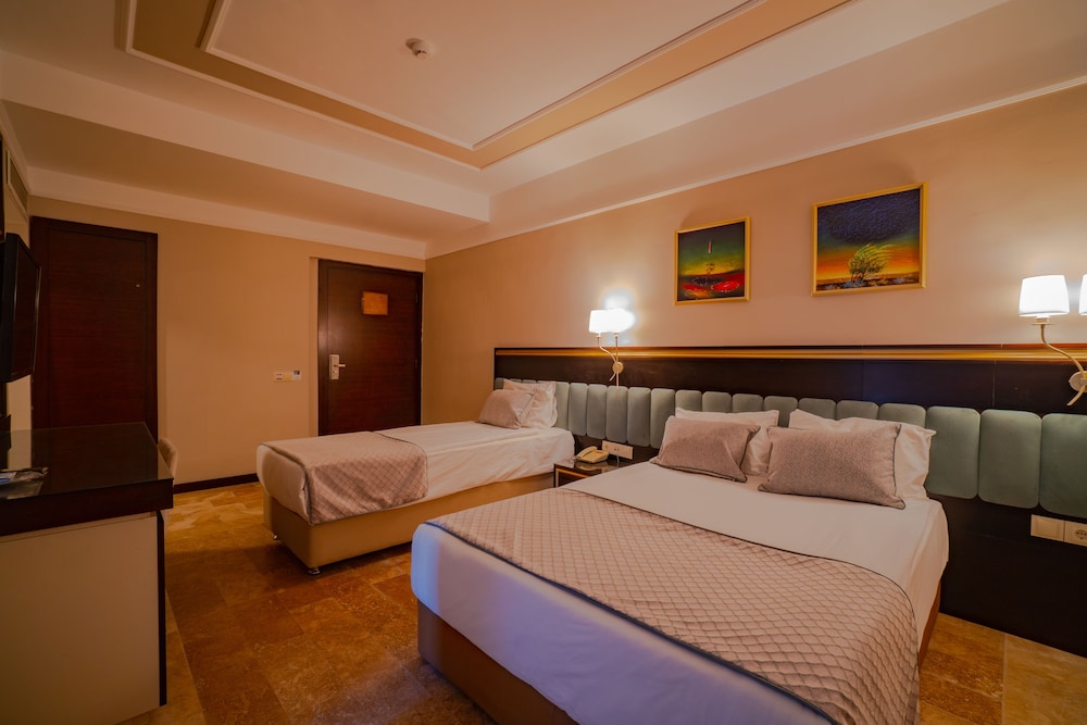 Royal Atlantis Spa & Resort — Hotel rooms in Side