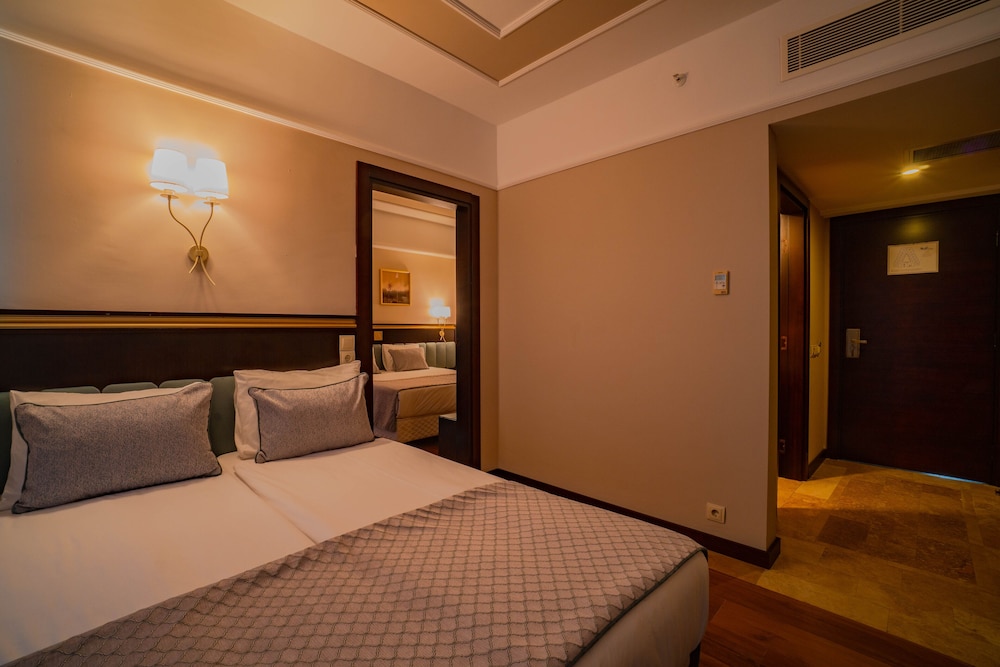 Royal Atlantis Spa & Resort — Hotel rooms in Side