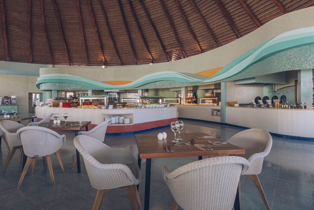 Iberostar Selection Hacienda Dominicus - All Inclusive — Restaurant & bars in Bayahibe, La Altagracia