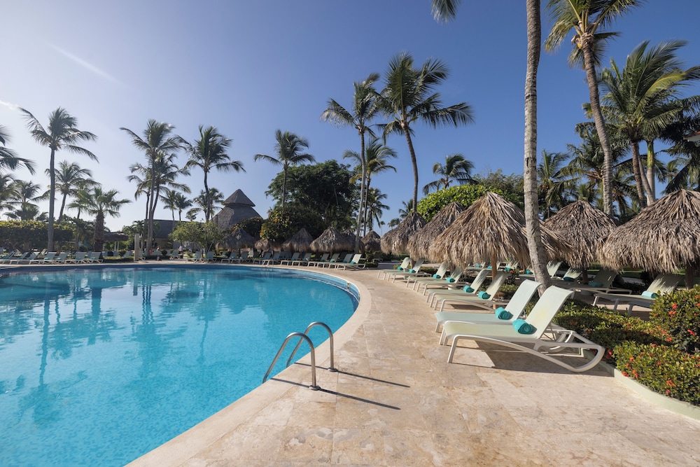 Iberostar Selection Hacienda Dominicus - All Inclusive — Swimming pool in Bayahibe, La Altagracia