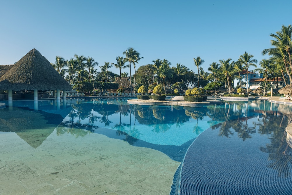 Iberostar Selection Hacienda Dominicus - All Inclusive — Swimming pool in Bayahibe, La Altagracia