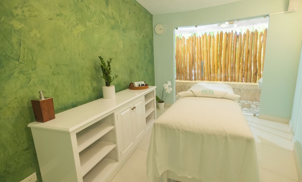 Iberostar Selection Hacienda Dominicus - All Inclusive — Hotel rooms in Bayahibe, La Altagracia