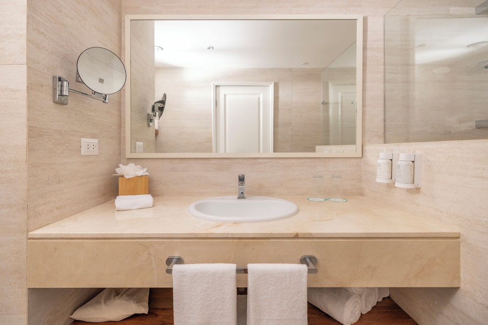 Iberostar Selection Hacienda Dominicus - All Inclusive — Hotel rooms in Bayahibe, La Altagracia