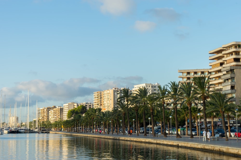 AC Hotel by Marriott Ciutat de Palma