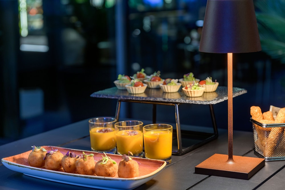 AC Hotel by Marriott Ciutat de Palma — Restaurant & bars in Palma de Mallorca, Balearic Islands