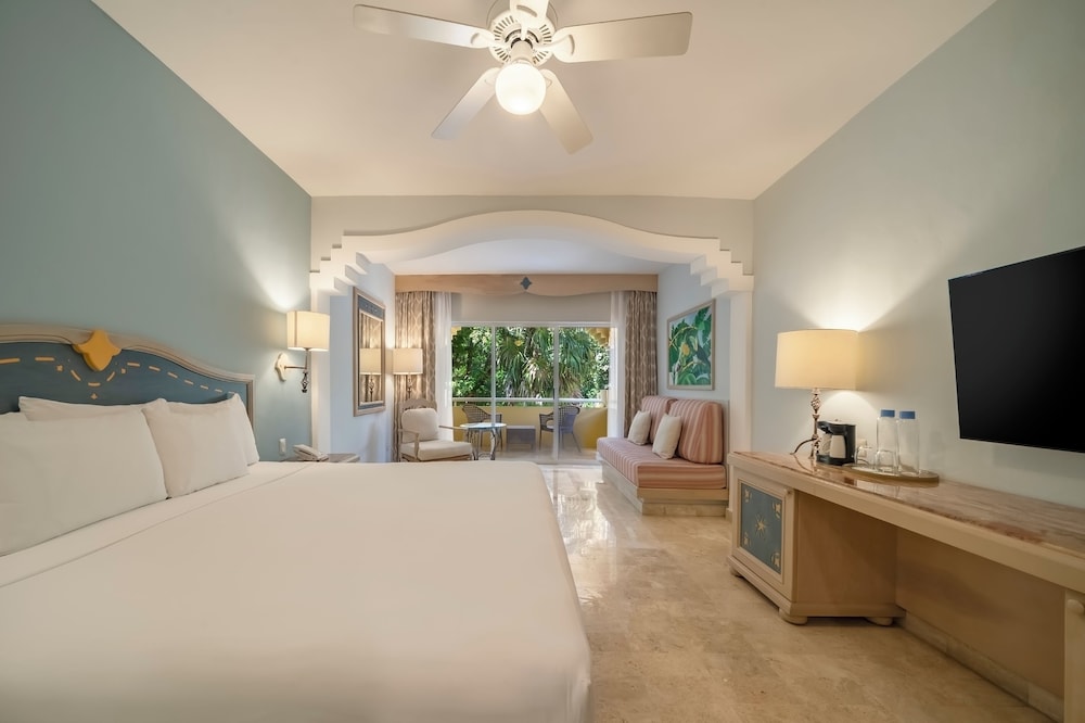 Iberostar Waves Paraíso del Mar - All Inclusive — Hotel rooms in Playa del Carmen, Quintana Roo