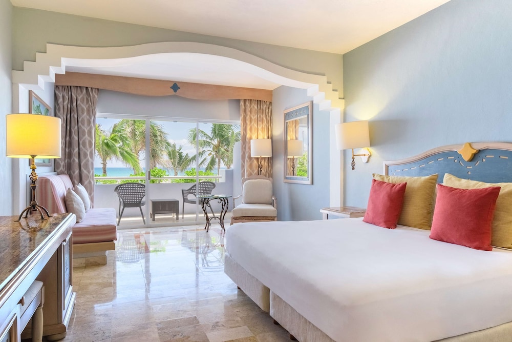 Iberostar Waves Paraíso del Mar - All Inclusive — Hotel rooms in Playa del Carmen, Quintana Roo