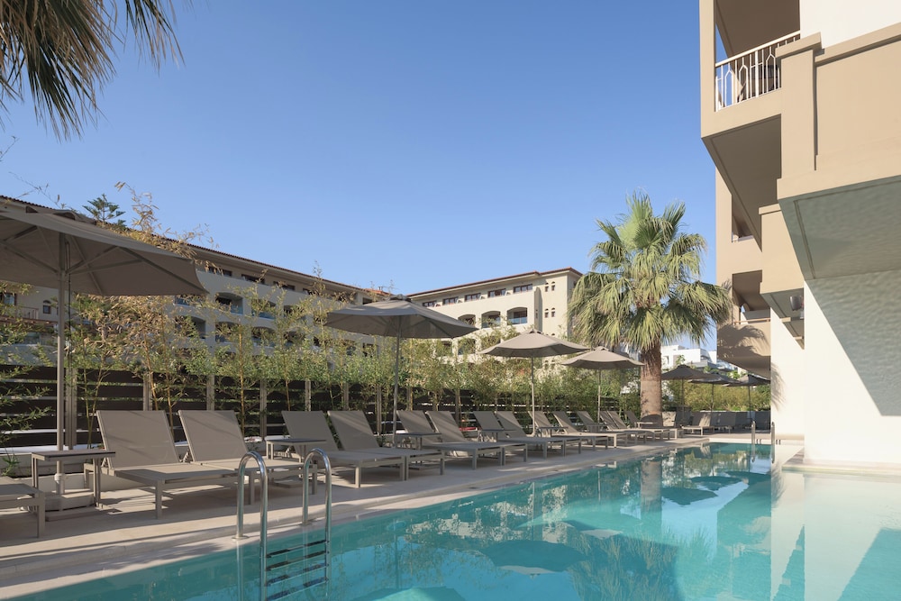 Theartemis Palace — Rethymnon