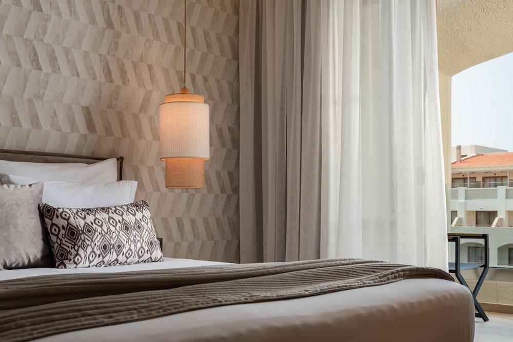 Theartemis Palace — Rooms in Rethymnon