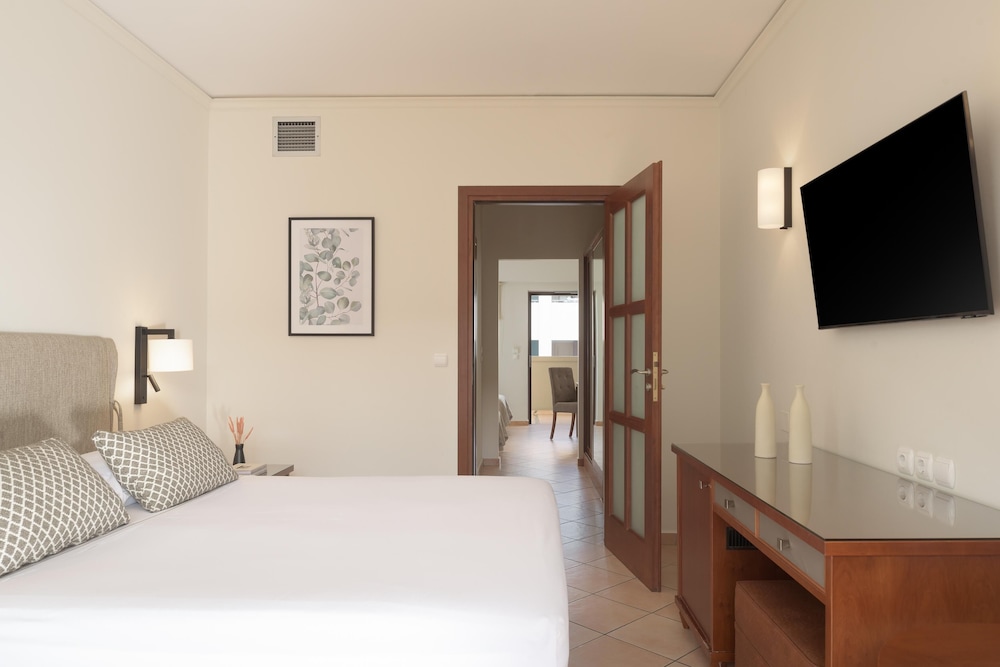 Theartemis Palace — Rooms in Rethymnon