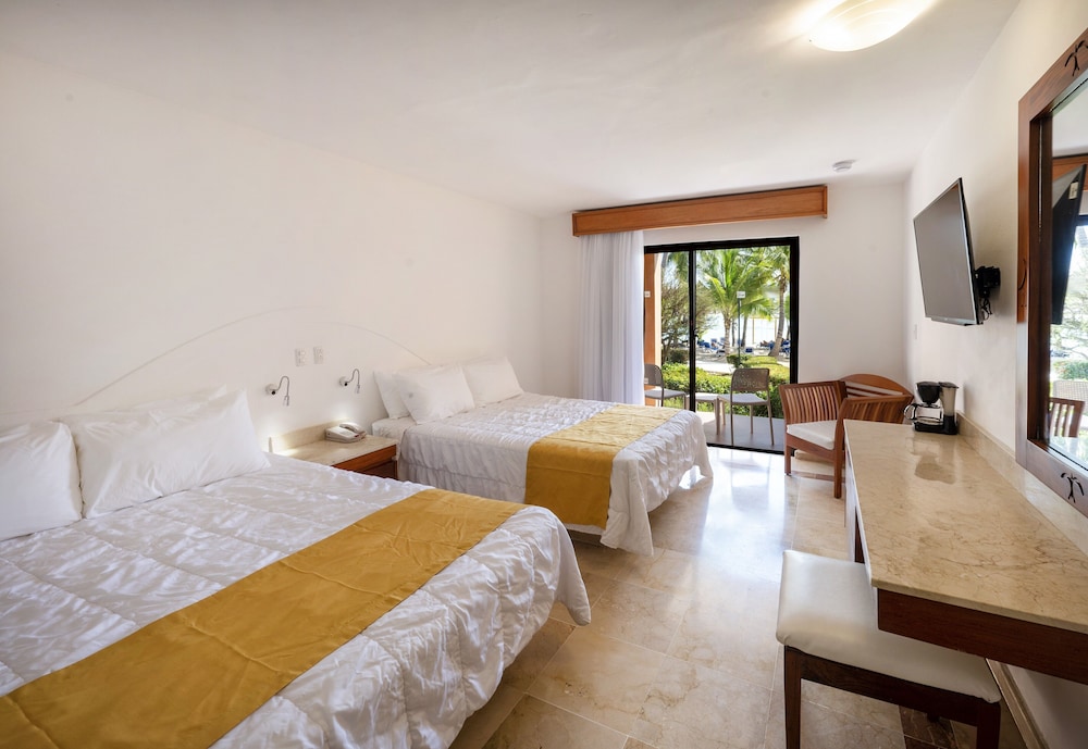 Viva Dominicus Palace by Wyndham, A Trademark Resort — Hotel rooms in Bayahibe, La Altagracia