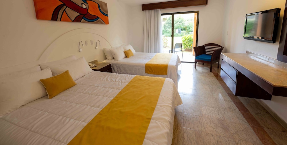 Viva Dominicus Palace by Wyndham, A Trademark Resort — Hotel rooms in Bayahibe, La Altagracia