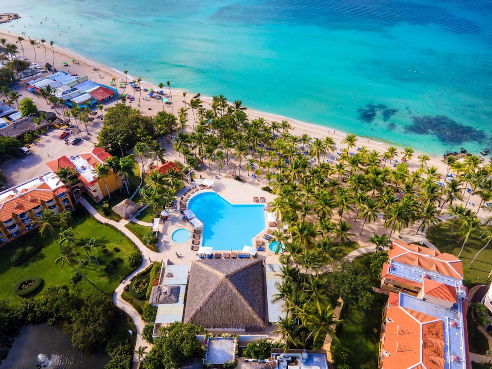 Viva Dominicus Palace by Wyndham, A Trademark Resort — Beach in Bayahibe, La Altagracia
