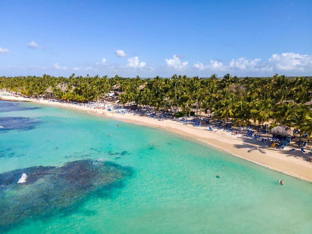 Viva Dominicus Palace by Wyndham, A Trademark Resort — Beach in Bayahibe, La Altagracia