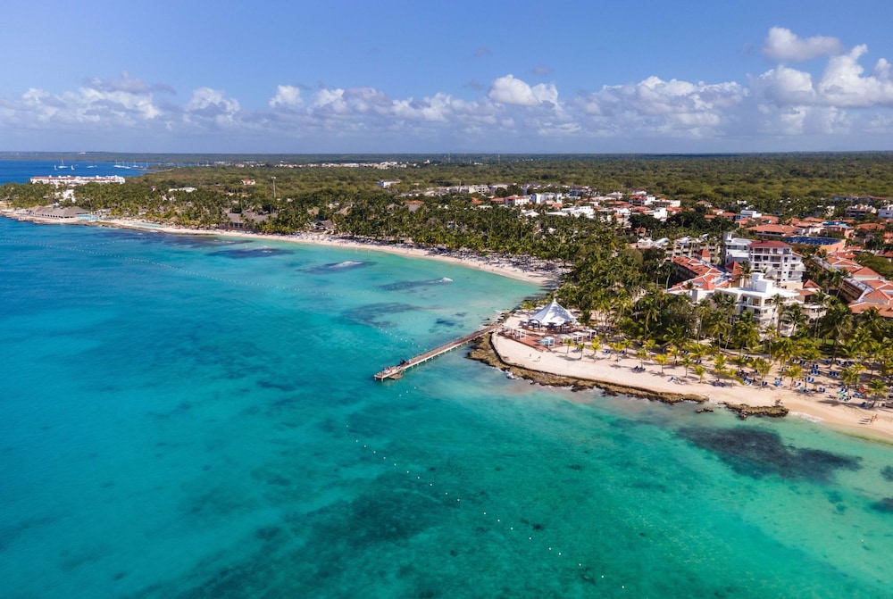 Viva Dominicus Palace by Wyndham, A Trademark Resort — Beach in Bayahibe, La Altagracia