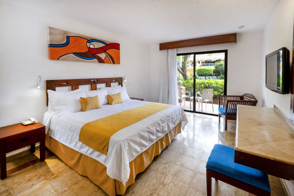 Viva Dominicus Palace by Wyndham, A Trademark Resort — Hotel rooms in Bayahibe, La Altagracia