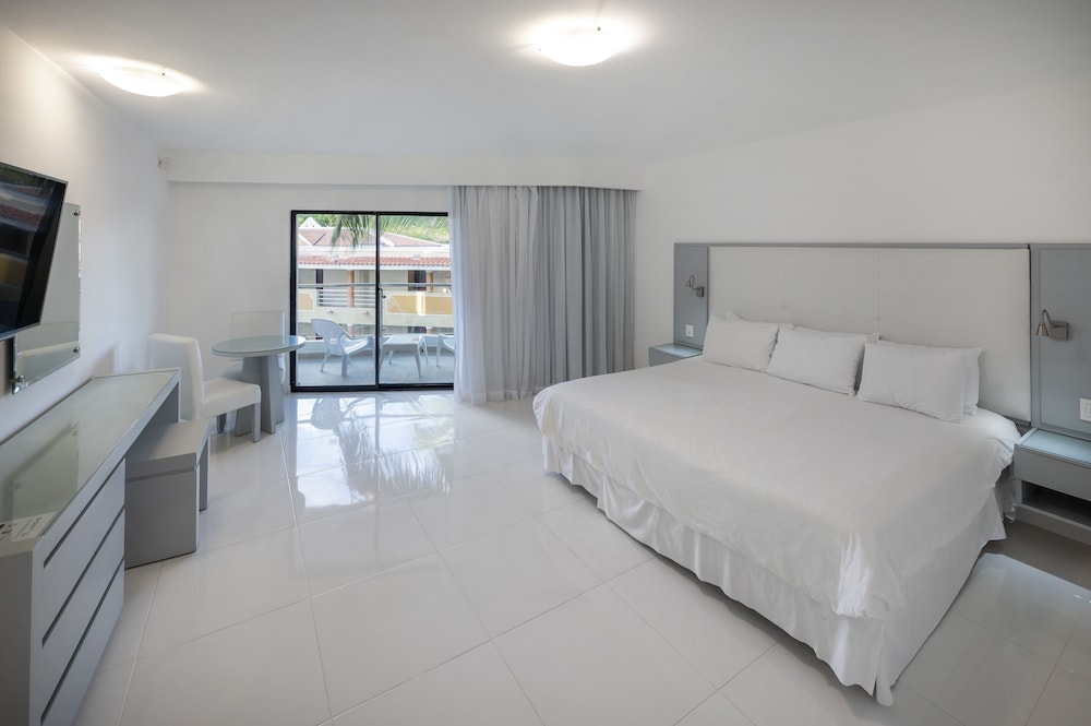 Viva Dominicus Beach by Wyndham, A Trademark All Inclusive — Hotel rooms in Bayahibe, La Altagracia
