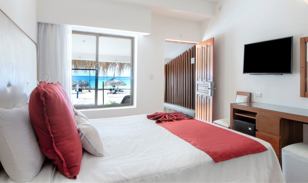 Viva Dominicus Beach by Wyndham, A Trademark All Inclusive — Hotel rooms in Bayahibe, La Altagracia
