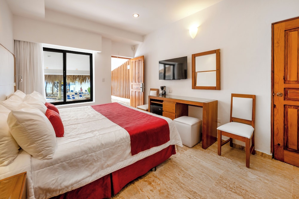 Viva Dominicus Beach by Wyndham, A Trademark All Inclusive — Hotel rooms in Bayahibe, La Altagracia