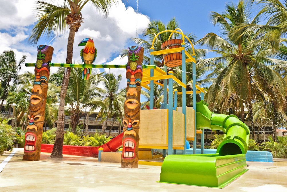 Viva Dominicus Beach by Wyndham, A Trademark All Inclusive — Attractions for children in Bayahibe, La Altagracia