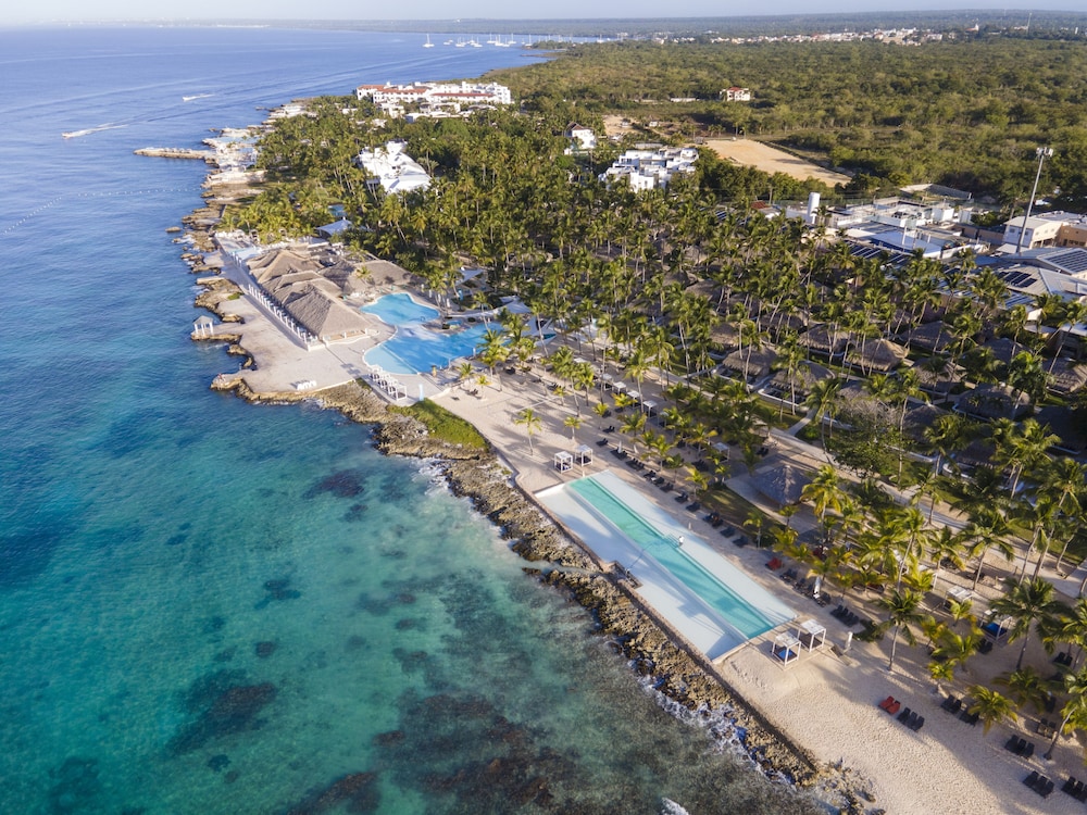 Viva Dominicus Beach by Wyndham, A Trademark All Inclusive — Beach in Bayahibe, La Altagracia