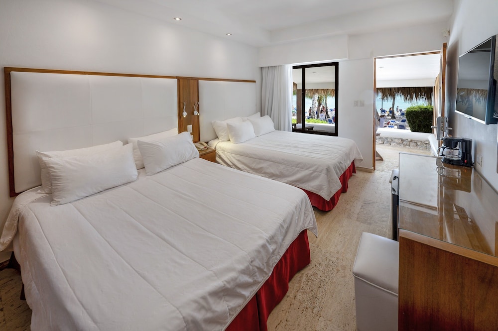 Viva Dominicus Beach by Wyndham, A Trademark All Inclusive — Hotel rooms in Bayahibe, La Altagracia