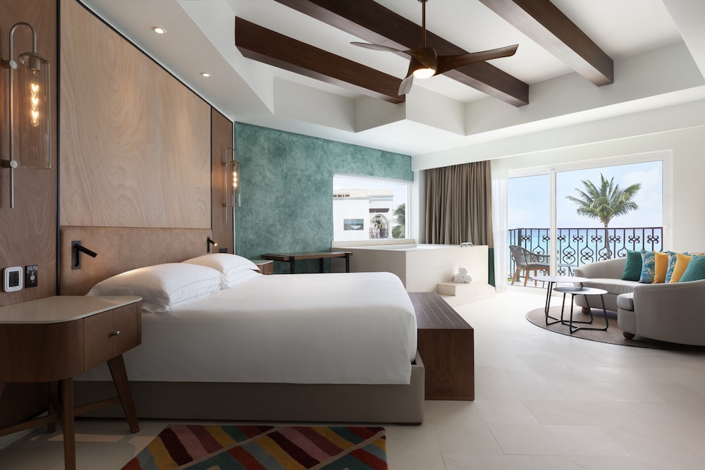 Hyatt Vivid Playa Del Carmen - Adults Only - All Inclusive — Rooms in Playa del Carmen, Quintana Roo