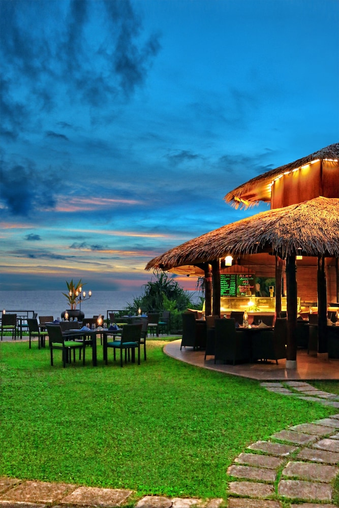 Taj Bentota Resort & Spa — Restaurant in Bentota