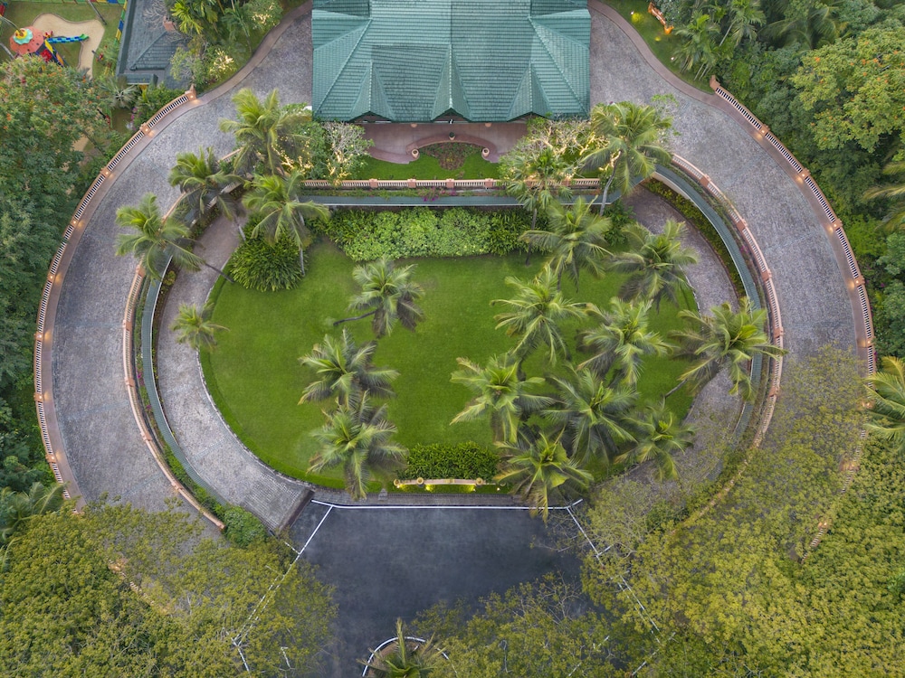 Taj Exotica Resort & Spa, Goa — Hotel building in Benaulim, Goa