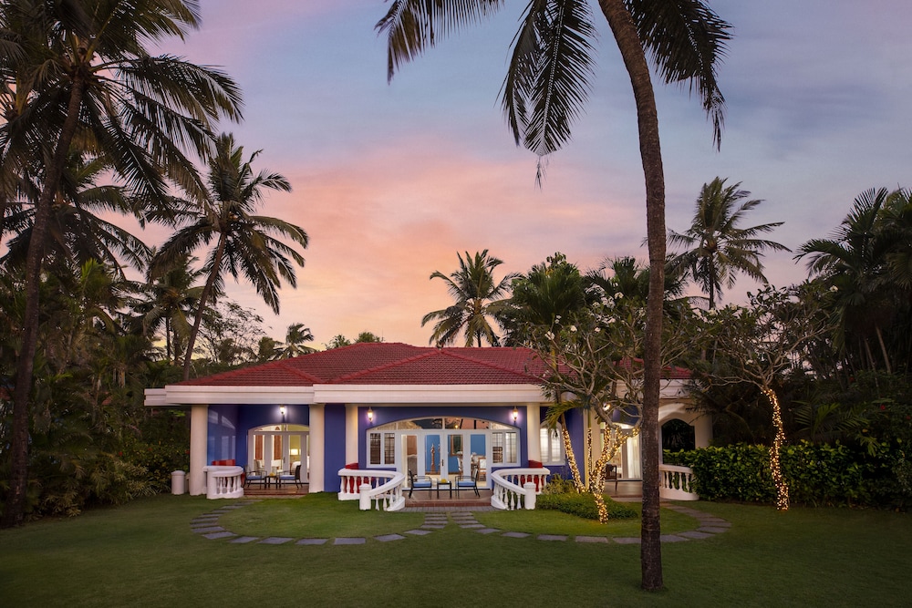 Taj Exotica Resort & Spa, Goa — Hotel building in Benaulim, Goa