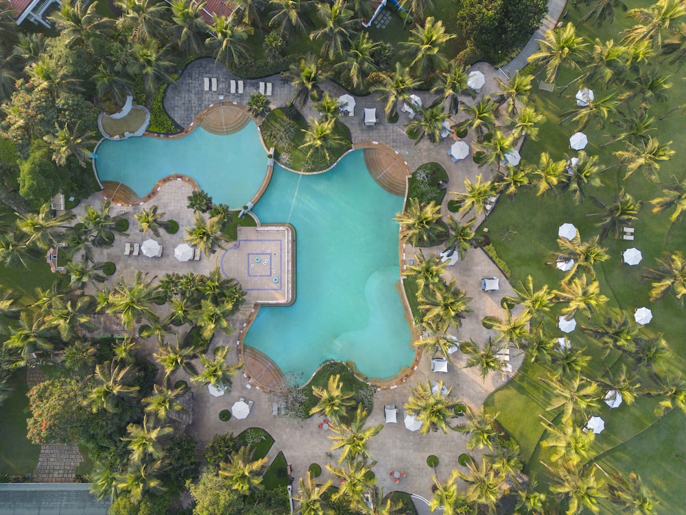 Taj Exotica Resort & Spa, Goa — Swimming pool in Benaulim, Goa