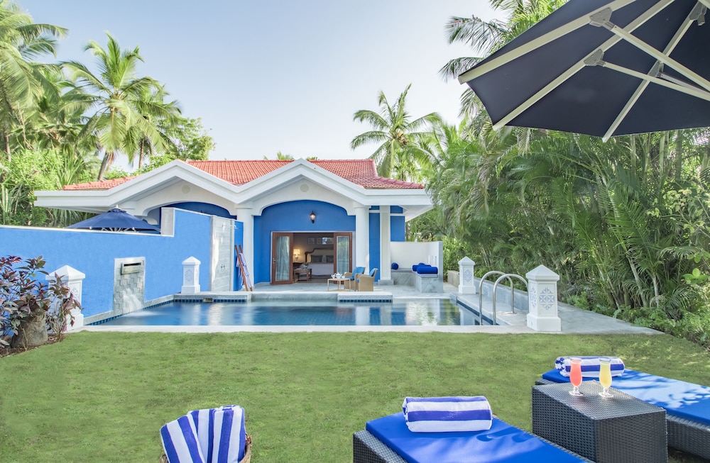 Taj Exotica Resort & Spa, Goa — Swimming pool in Benaulim, Goa