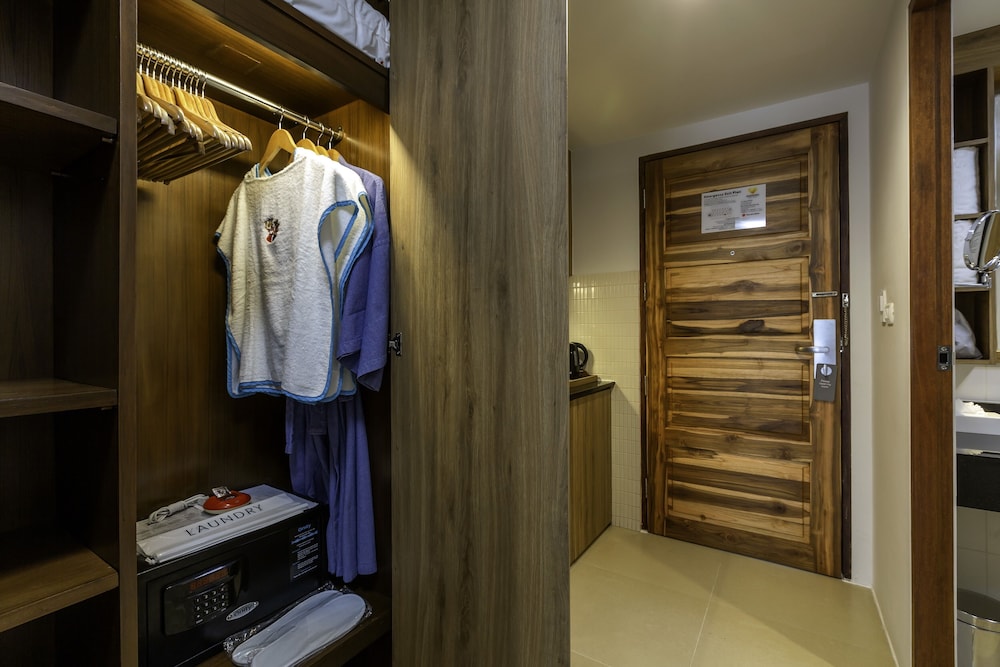 Sunwing Kamala Beach — Rooms in Kamala, Phuket Province