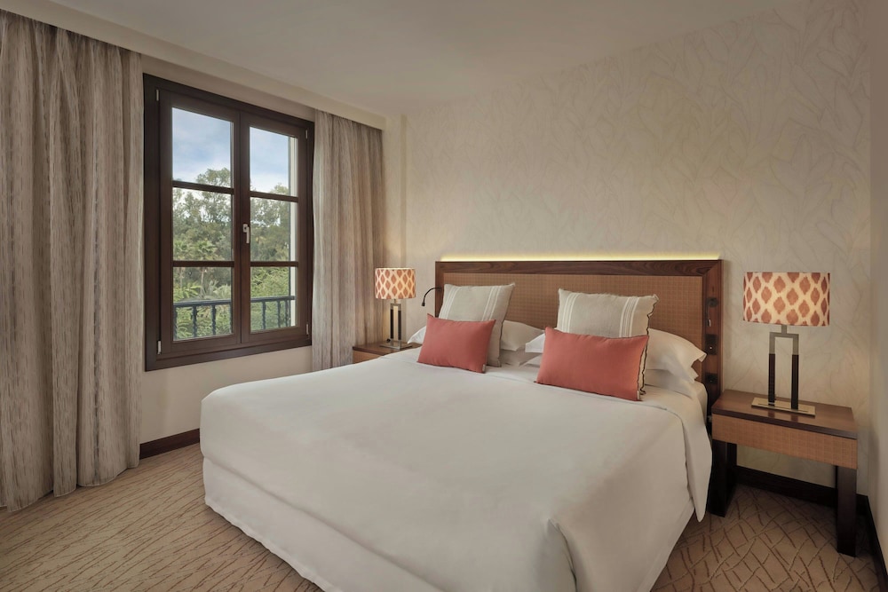 Sheraton Mallorca Arabella Golf Hotel — Hotel rooms in Palma de Mallorca, Balearic Islands