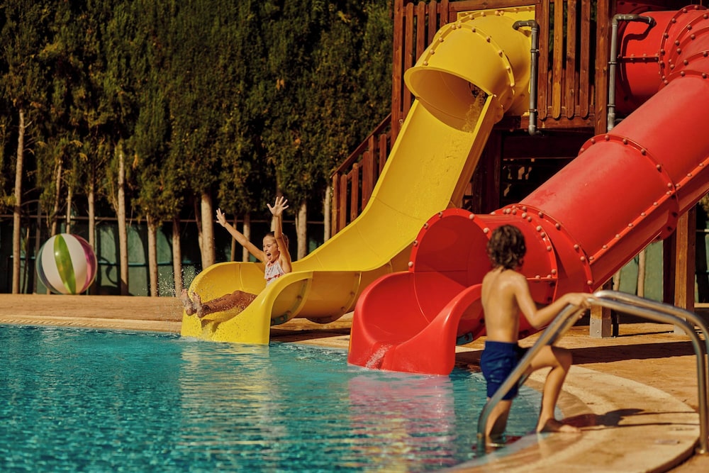Sheraton Mallorca Arabella Golf Hotel — Swimming pool in Palma de Mallorca, Balearic Islands