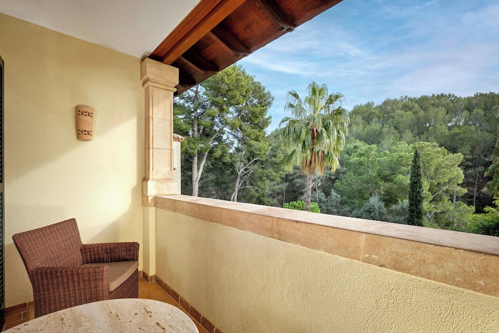 Sheraton Mallorca Arabella Golf Hotel — Hotel rooms in Palma de Mallorca, Balearic Islands