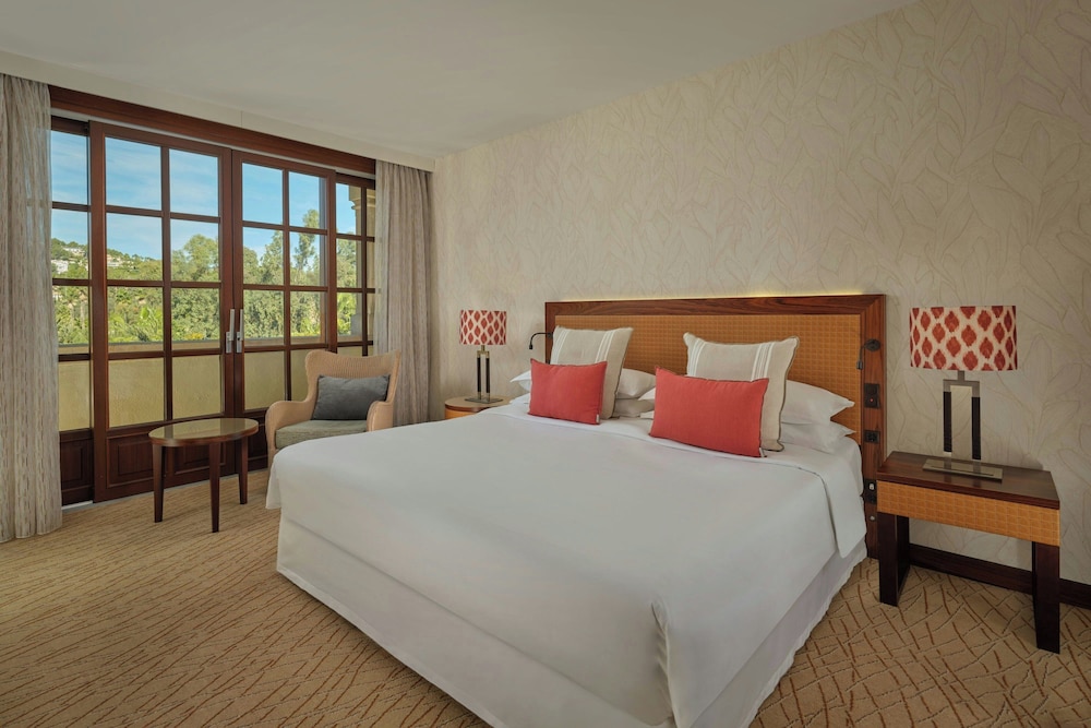 Sheraton Mallorca Arabella Golf Hotel — Hotel rooms in Palma de Mallorca, Balearic Islands