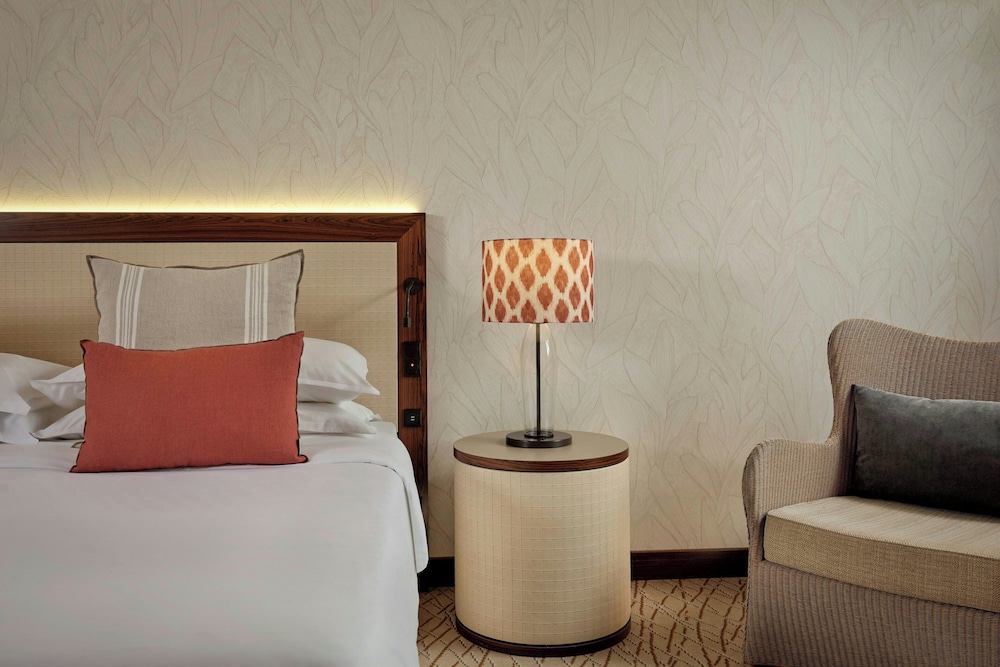 Sheraton Mallorca Arabella Golf Hotel — Hotel rooms in Palma de Mallorca, Balearic Islands