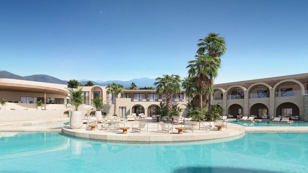 Nana Royal Premium Resort & Spa — Swimming pool in Hersonissos