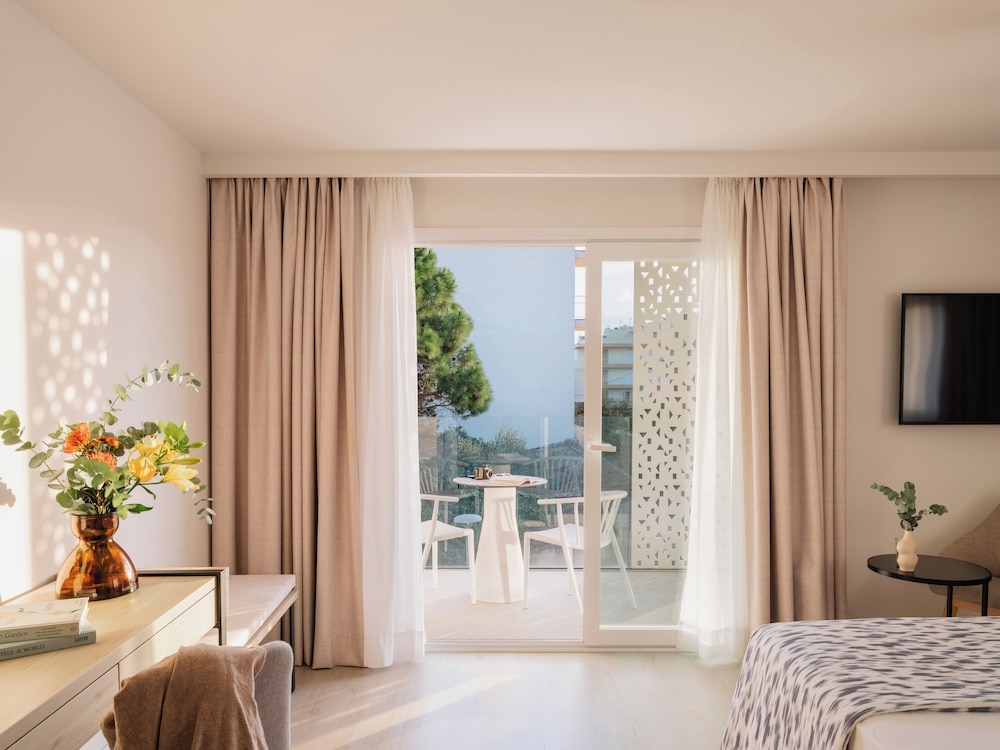 MIM Mallorca Member of Meliá Collection — Hotel rooms in S'Illot, Balearic Islands