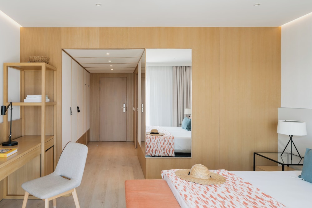 MIM Mallorca Member of Meliá Collection — Hotel rooms in S'Illot, Balearic Islands