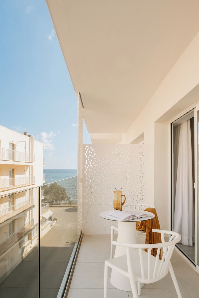 MIM Mallorca Member of Meliá Collection — Hotel rooms in S'Illot, Balearic Islands