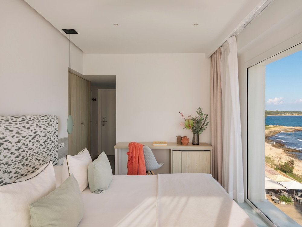 MIM Mallorca Member of Meliá Collection — Hotel rooms in S'Illot, Balearic Islands