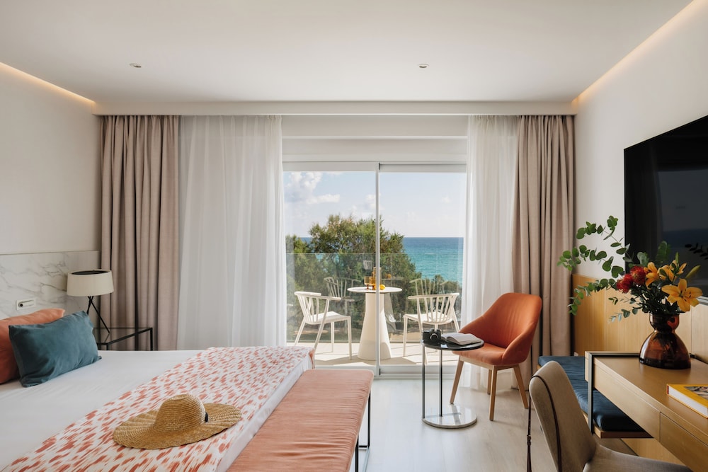 MIM Mallorca Member of Meliá Collection — Hotel rooms in S'Illot, Balearic Islands