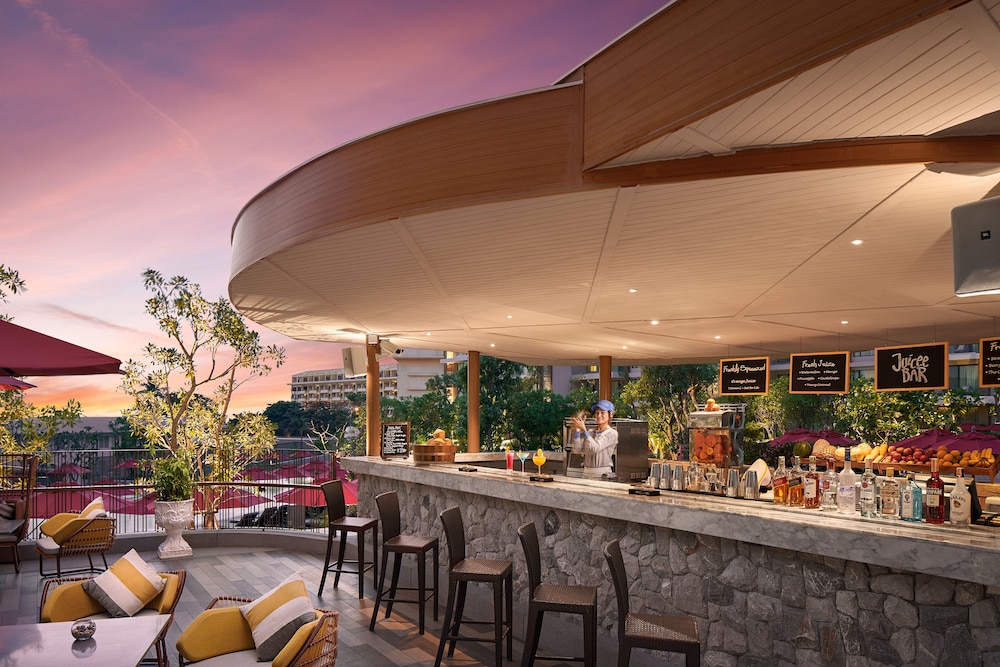 Amari Pattaya — Restaurant & bars in Pattaya, Chonburi