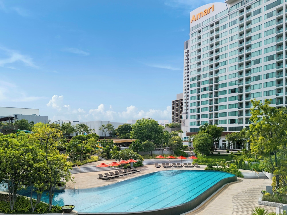 Amari Pattaya — Swimming pool in Pattaya, Chonburi