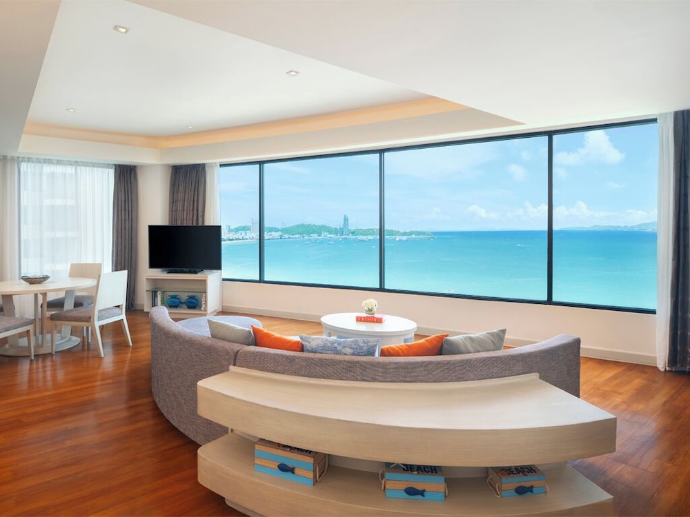 Amari Pattaya — Hotel rooms in Pattaya, Chonburi