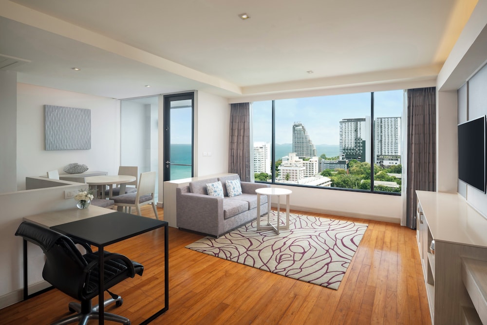 Amari Pattaya — Hotel rooms in Pattaya, Chonburi