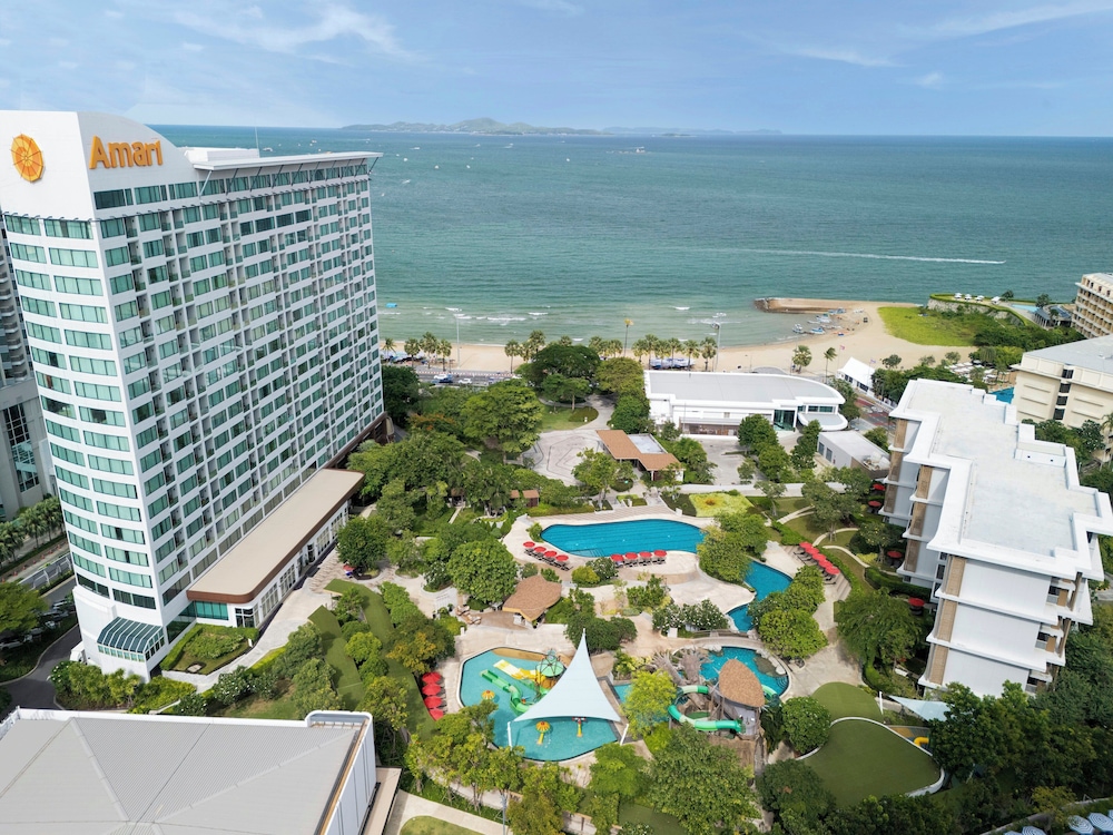 Amari Pattaya — Swimming pool in Pattaya, Chonburi