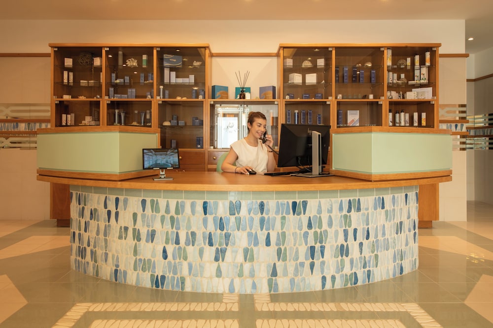 Mitsis Royal Mare — Spa in Hersonissos
